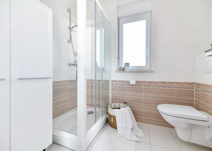 Deluxe Triplex Antea *