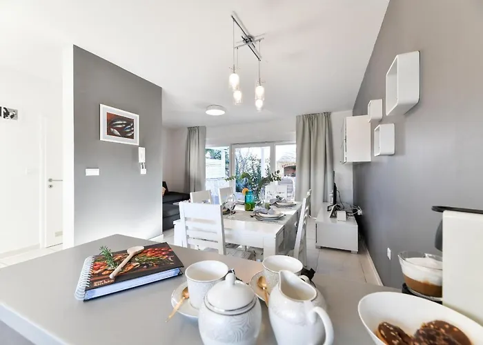 Deluxe Triplex Antea